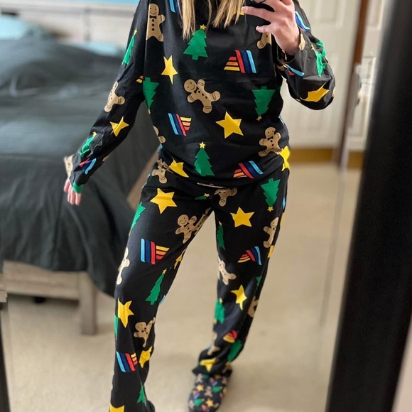 Aldi Gear 2024 Men’s Women’s Ladies Kids Unisex Festive Holiday Pajama Set! 🎄✨🛒🖤 - Picture 8 of 8